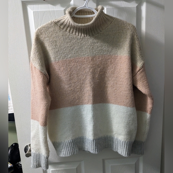 Gap Stripe Mockneck Pullover Sweater in Wool-Blend | Size XS/S - Picture 8 of 12